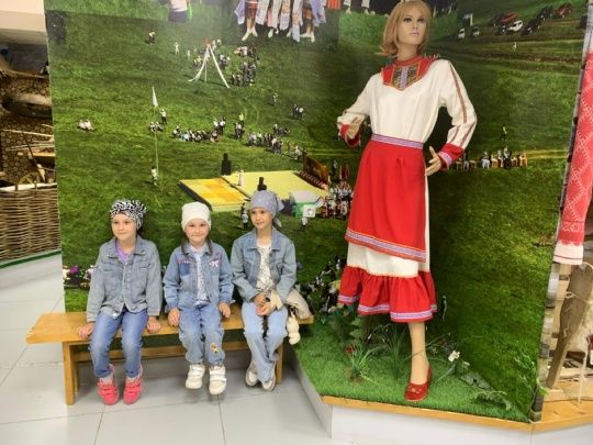 Түбән Кама кунаклары музеебызда: тарих, экспонатлар, хәрбиләргә теләкләр