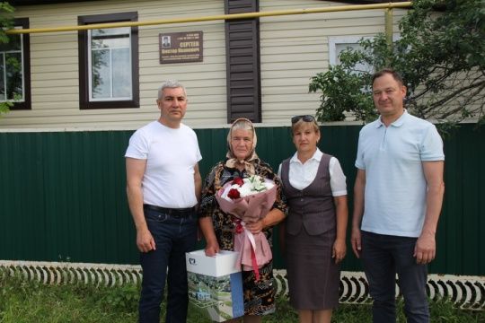 Авыл җирлекләрен үстерү: Район җитәкчелеге халык белән киңәшләштеләр