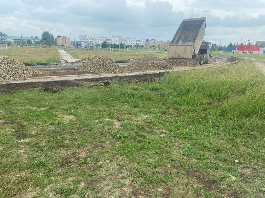 «Яшьлек» стадионында заманча резин йөгерү юлы төзелә – травмасыз һәм уңайлы спорт!