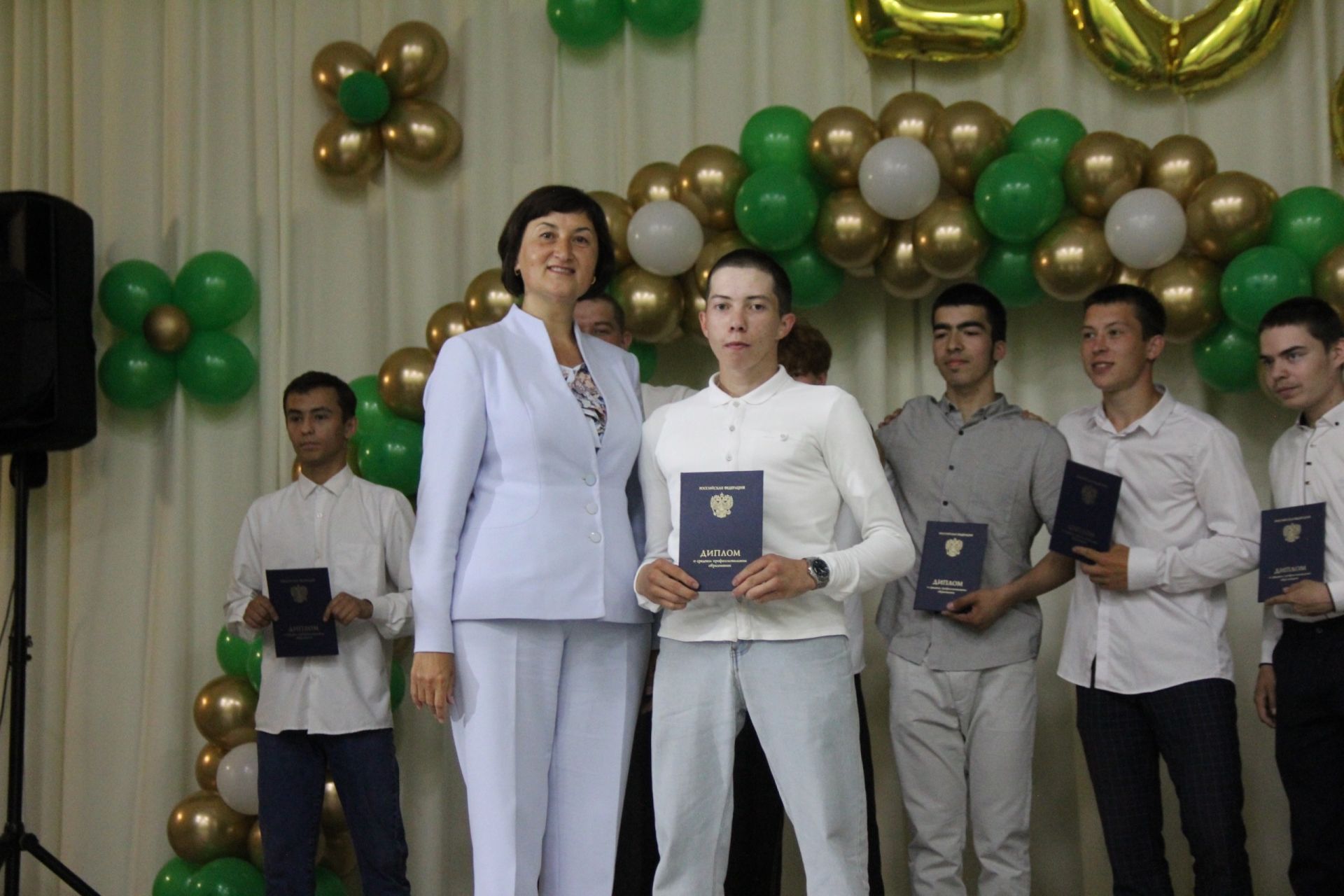 Тантаналы чыгарылыш: яңа белгечләр юлга чыкты!