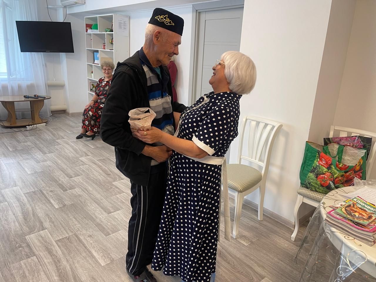 Бөтендөнья яшьләр көне: Күңелле бәйрәм һәм мәхәббәт белән салынган көн