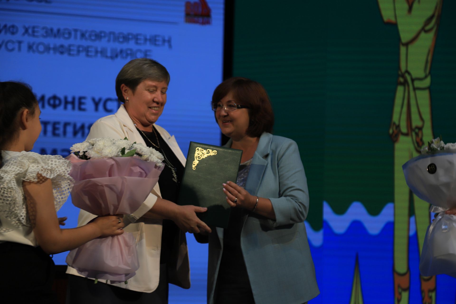 Бүген укытучылар киңәшмәсе узды