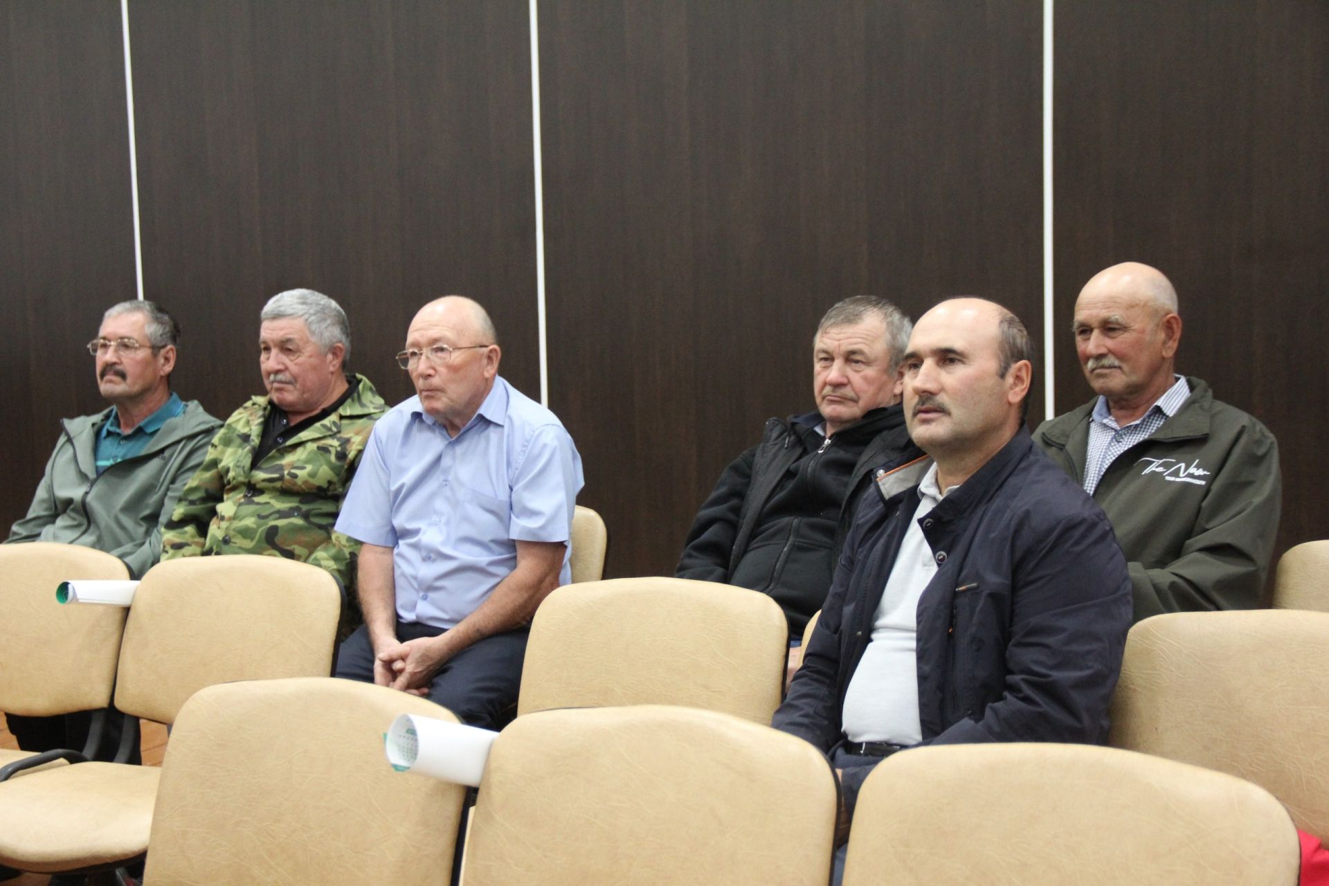 Мөслим районының Әмәкәй, Октябрь, Иске Карамалы авыл җирлекләрендә халык җыеннары узды