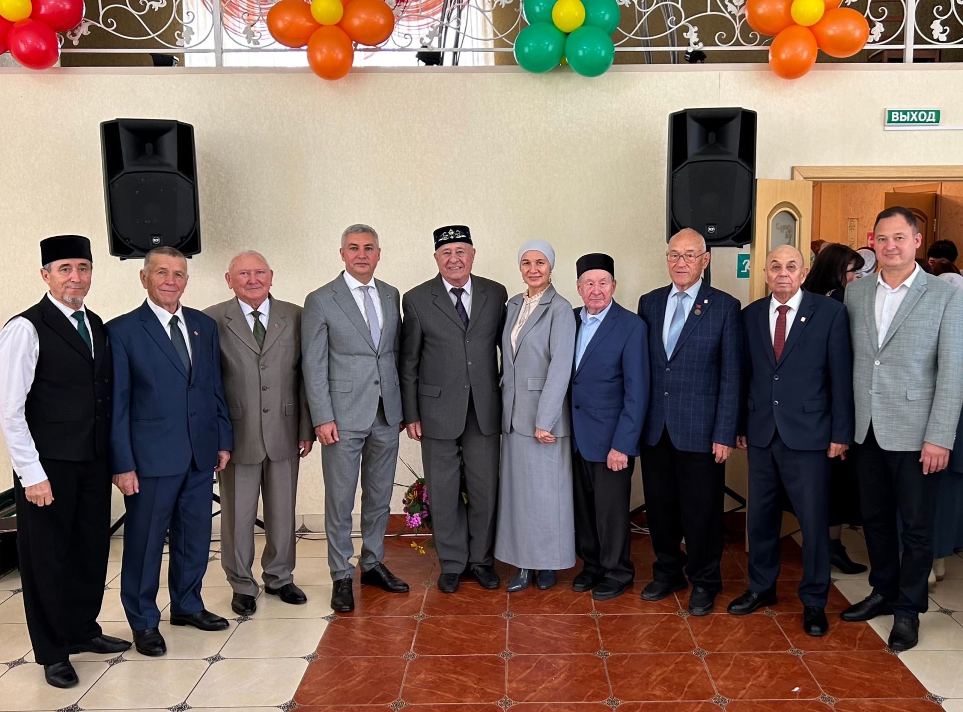 Өлкәннәр көне уңаеннан оештырылган бәйрәм чарасы “Карина” кафесында дәвам итте