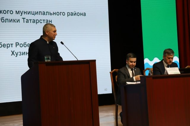 Район үзәк хастаханәсе коллективының отчет җыелышы үтте