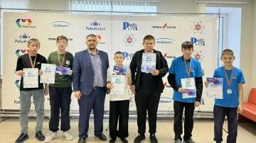 Мәктәптән тыш эшләр үзәгендә робот техникасы буенча республикакүләм «РобоРалли» ярышы узды