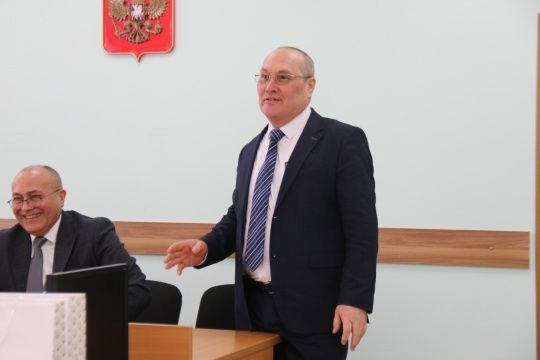 Район башлыгы Альберт Хуҗин оешма-предприятие җитәкчеләре белән киңәшмә уздырды