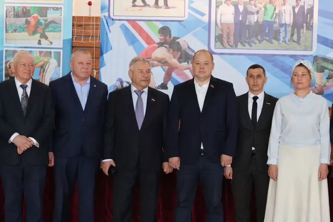 Сарман районында Хаҗип Гәрәев истәлегенә татар милли көрәш бәйгесе узды