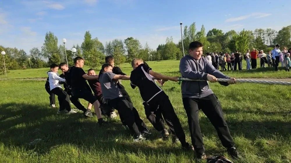 Ык буенда Гаилә көненә багышланган Сабантуй узды