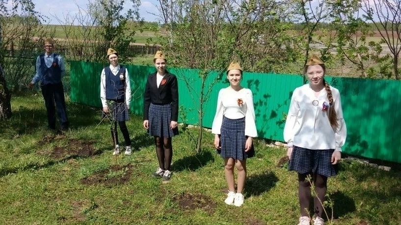 Яңа Усы мәктәбе укучылары «Хәтер бакчасы» акциясенә кушылды