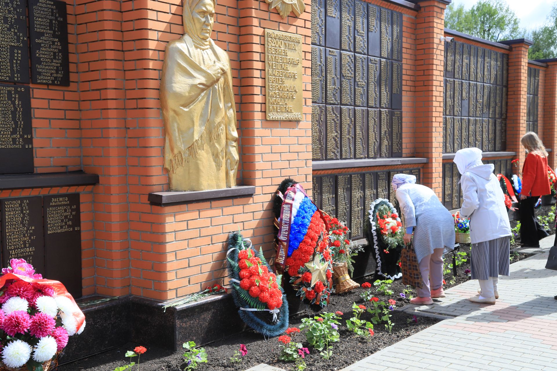 Җиңү көне Сугышчан һәм хезмәт даны мемориаль комплексында башланды