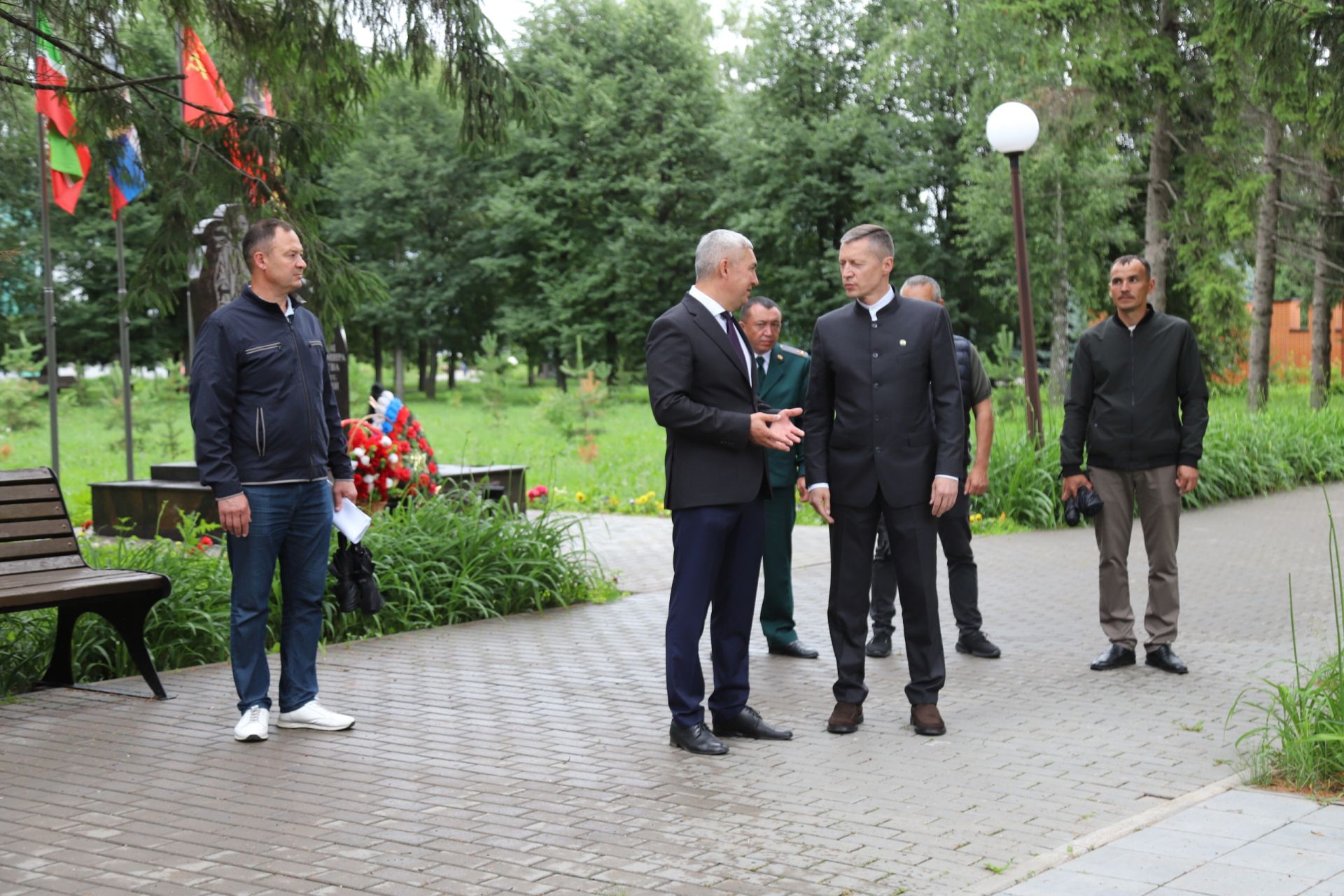 Мөслимгә Татарстан Республикасының Экология һәм табигый ресурслар министры Азат Җиһаншин килде