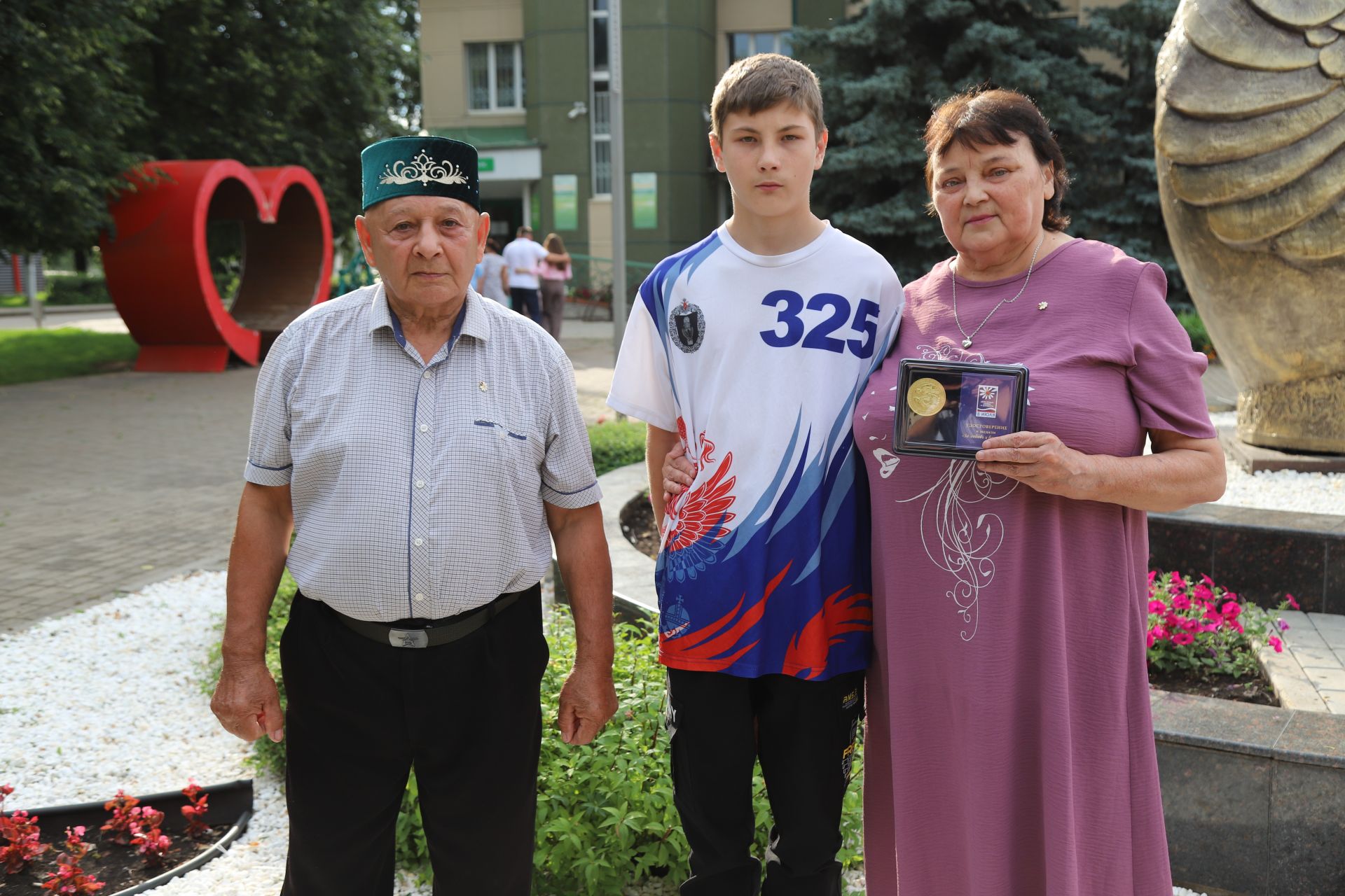 Гади, әмма бәхетле гомер юлы