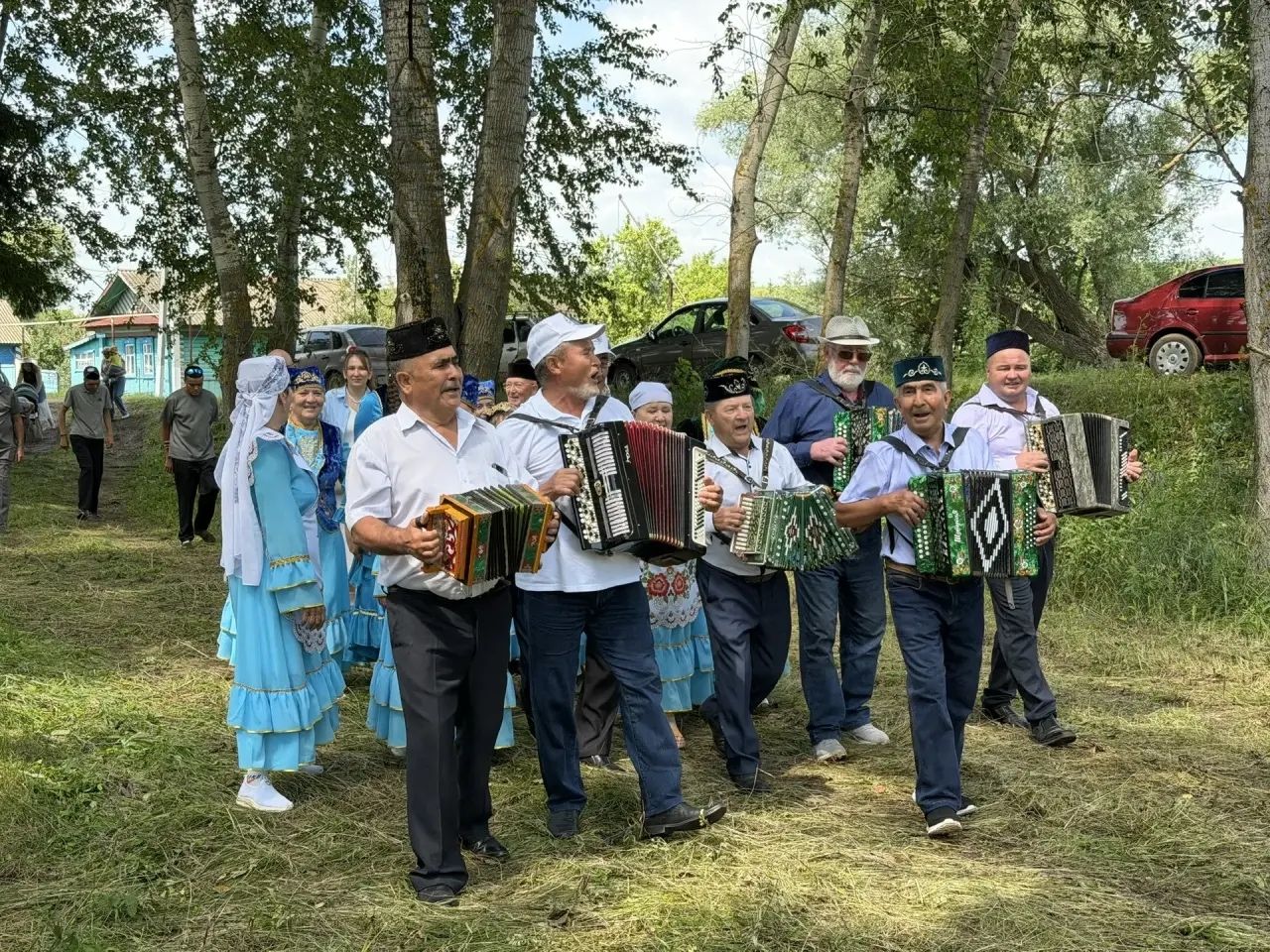 Иске Әлмәт һәм Исәнсеф авылларында Авыл көннәре узды