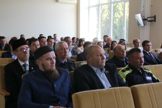 Район башлыгы: Җәйге ял нәтиҗәләре һәм уку елына әзерлек