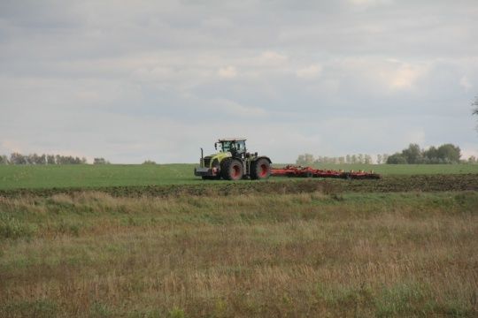 «Туган як» агрофирмасы басуларында эш кайный