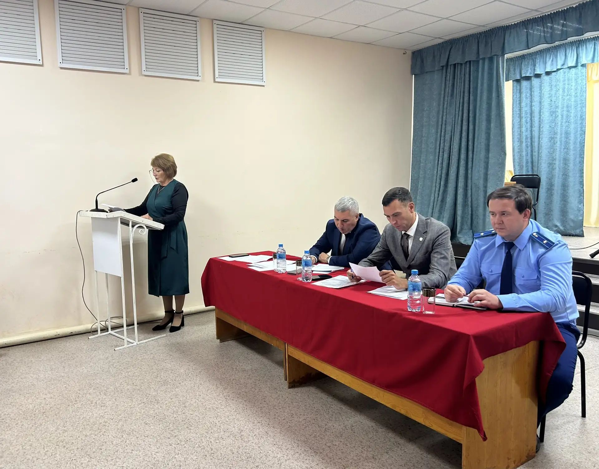 Баек һәм Иске Карамалы авыл җирлекләрендә халык җыеннары узды