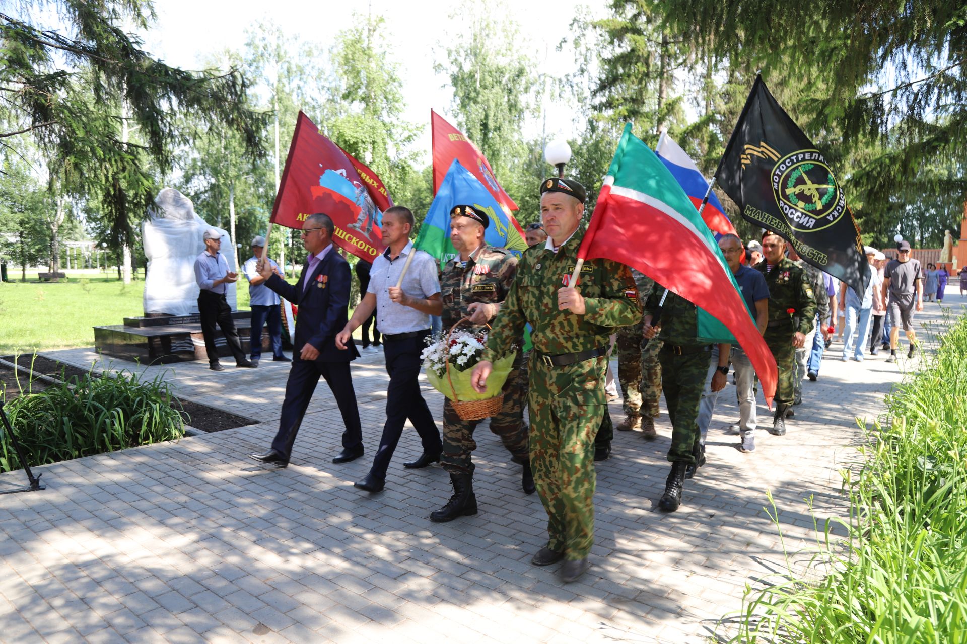 Бүген Мөслимдә беренче тапкыр локаль сугыш хәрәкәтләре ветераннары көнен билгеләп уздылар