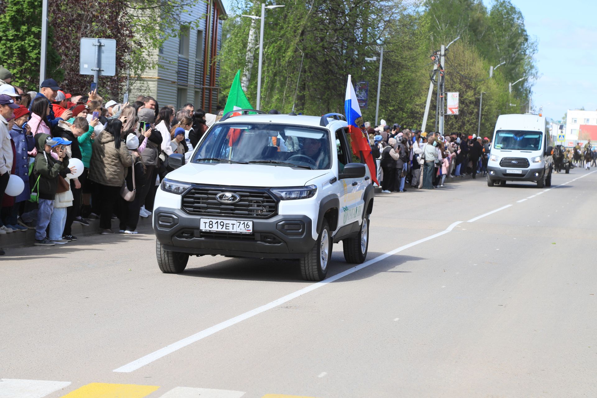 Демонстрация һәм парад – Җиңү бәйрәменең иң тантаналы мизгелләре