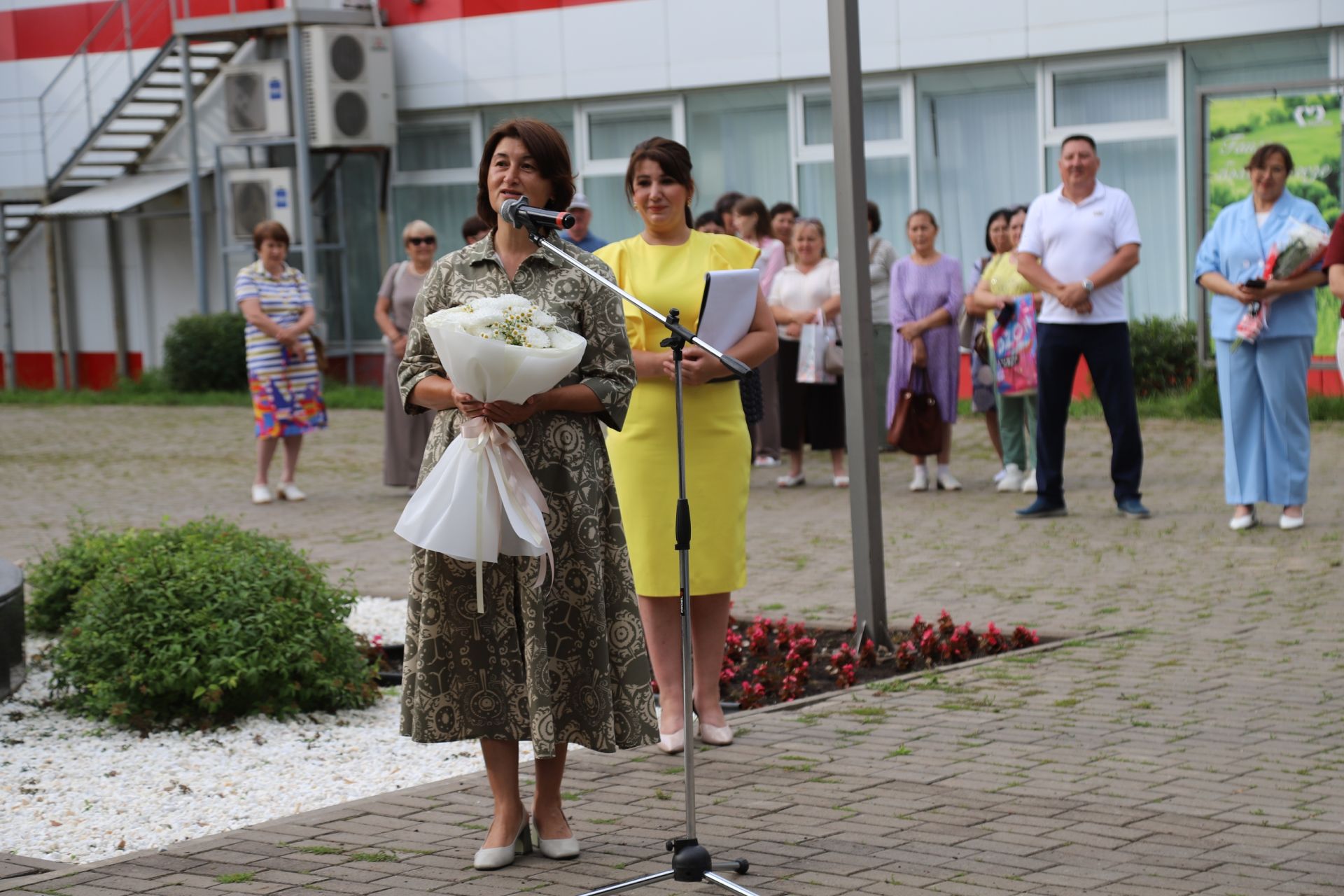 8 июль – Гаилә, мәхәббәт һәм тугрылык көне