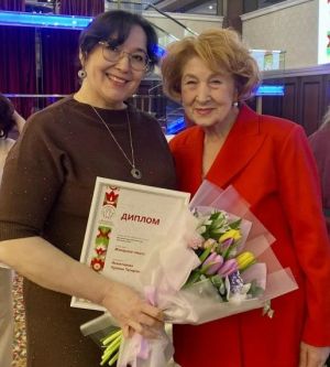 Чулпан Әхмәтшина «Хатын-кыз – лидер» номинациясендә җиңү яулады