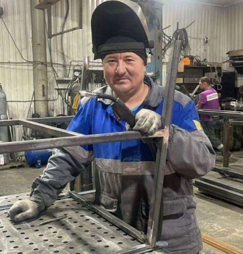 Кулында ут уйната