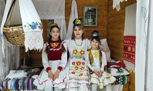 Тегәсем килеп тегәм!