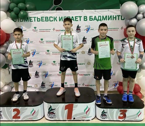 Әлмәттә «Татарстанның бадминтон өметләре» ярышларының зона сайлап алу этабы узды