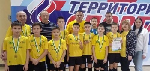 Югары Яркәй авылында 2014 елгы яшүсмерләр арасында мини-футбол ярышлары узды