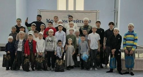 Мөхтәсибәт Җәмигъ мәчетендә малайлар арасында Коръән ярышы үткәрде