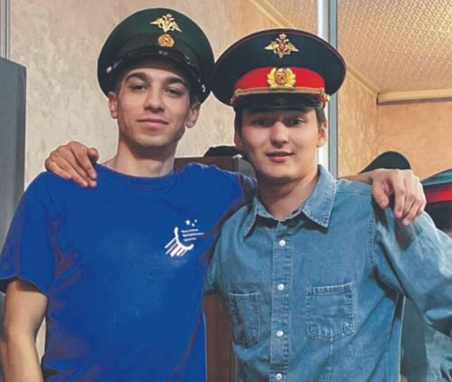 Музыкант егетләр илне саклый