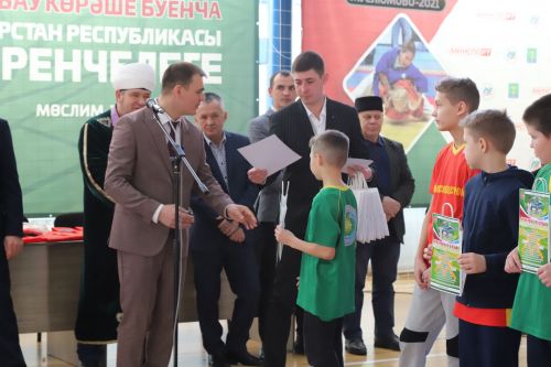 Мөслимдә республикакүләм бәйге үтте (Фоторепортаж)