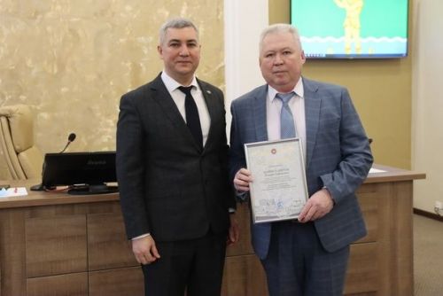 Эшлекле киңәшмә