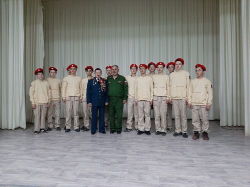 Студентлар көне белән