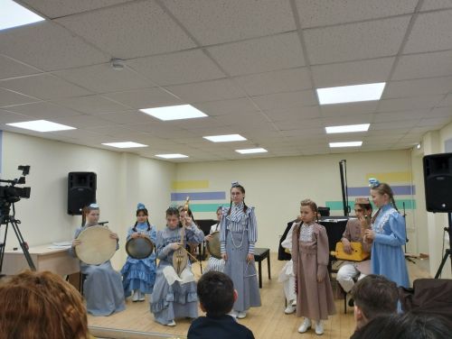 Сәнгать мәктәбе укытучылары семинарда