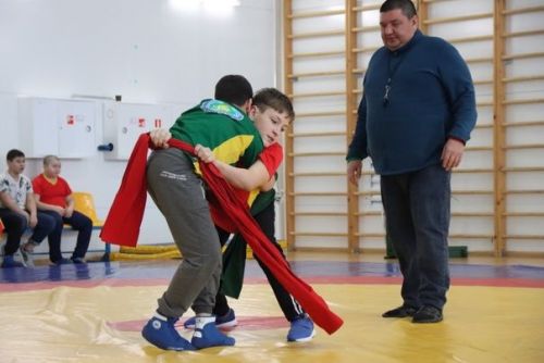 Кыш Бабай кубогына ярышлар узды