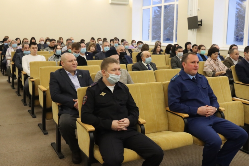 Эшлекле дүшәмбе