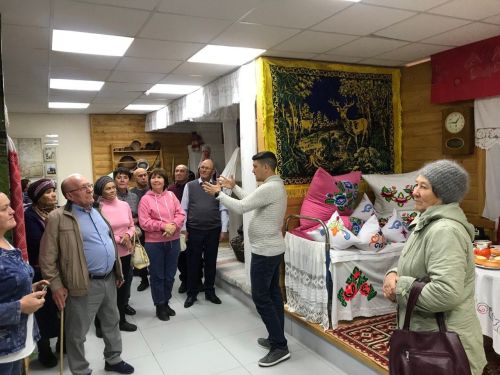 Күршеләребез кунакка килде
