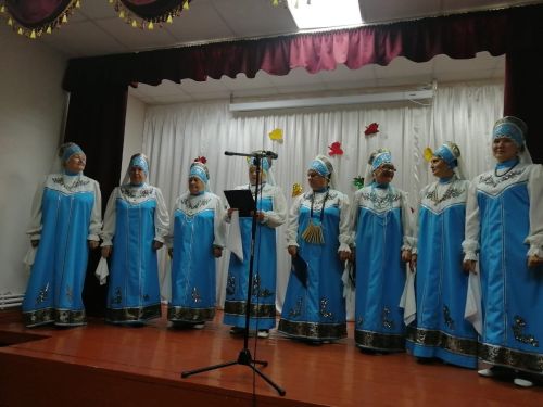Күршеләребез өлкәннәрне котлаганнар