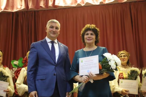 Җыр аша милли тәрбия бирә (фоторепортаж)