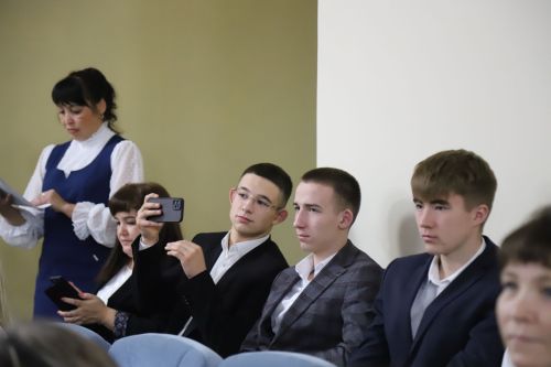 Мөслим гимназиясенә - 20 ел! (фоторепортаж)
