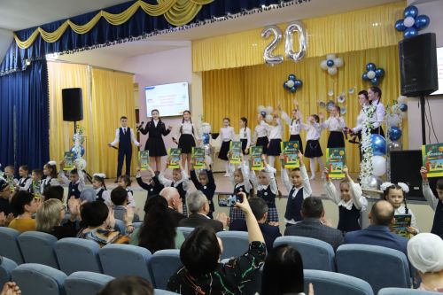 Мөслим гимназиясенә - 20 ел! (фоторепортаж)