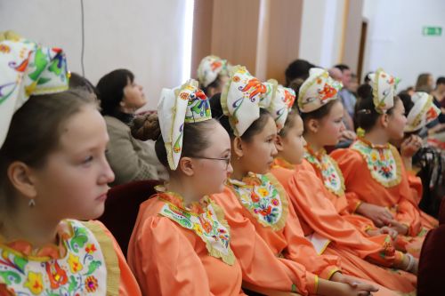 “Сфорцандо” Мөслим талантларын барлый (фоторепортаж)