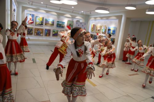 “Сфорцандо” Мөслим талантларын барлый (фоторепортаж)