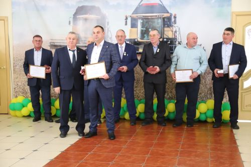 Авыл хужалыгы һәм эшкәртү сәнәгате хезмәткәрләрен бәйрәме (фоторепортаж)
