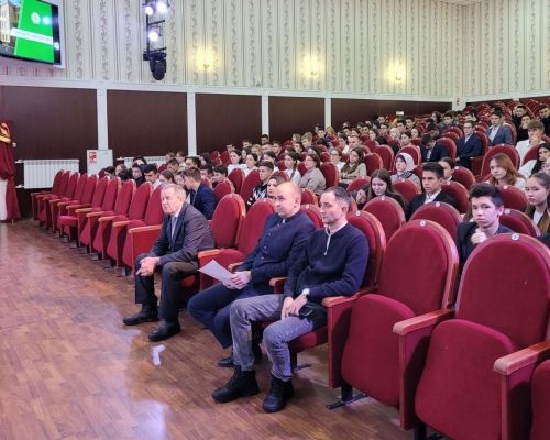 Агросәнәгать  белгечләре укучылар белән очрашты