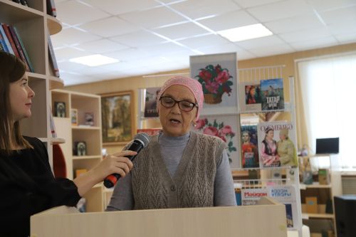 Әниләр көненә багышланган әдәби-музыкаль кичә үтте