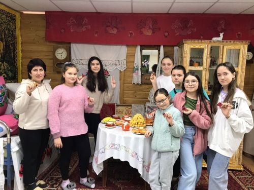 Гимназия укучылары осталык дәресендә катнаштылар