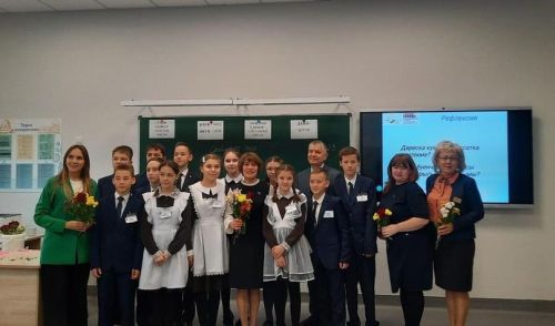 «Авыл укытучысы» республика бәйгесенең финалында җиңү яулады