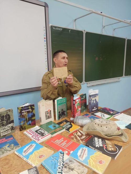 Тукайлылар сугышчы-интернационалист белән очраштылар